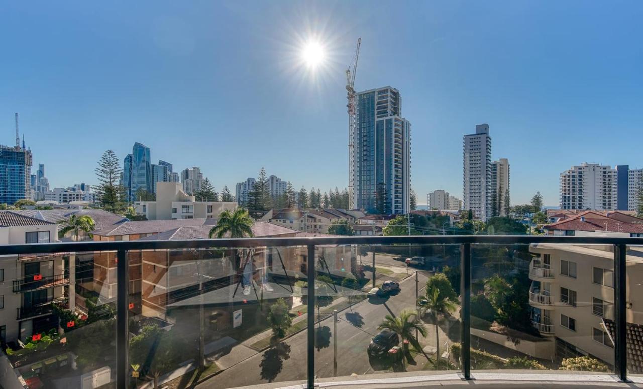 Encore Broadbeach - Official Guldkusten Exteriör bild